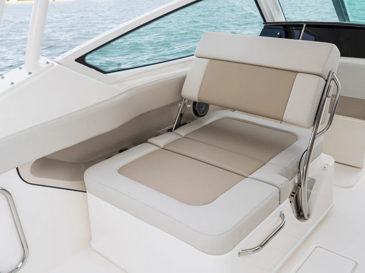 2027 Boston Whaler 280 Vantage 28.0 feet, Charleston, SC #54