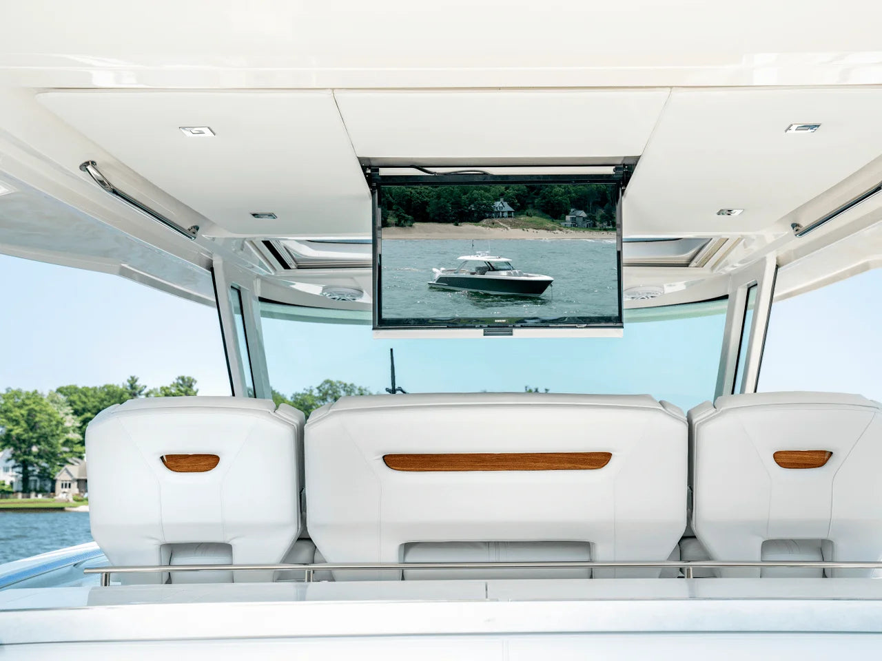 2025 Tiara Yachts LS 43 43.0 feet, Inuvik, Northwest Territories #34