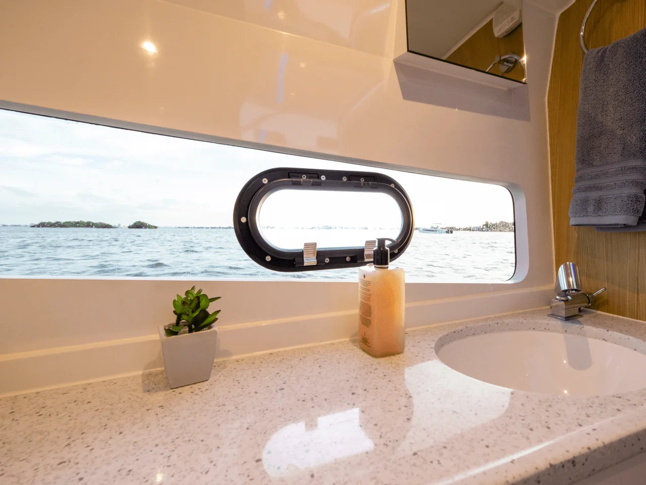 2026 Aquila 32 Sport 32.0 feet, St Petersburg, FL #12