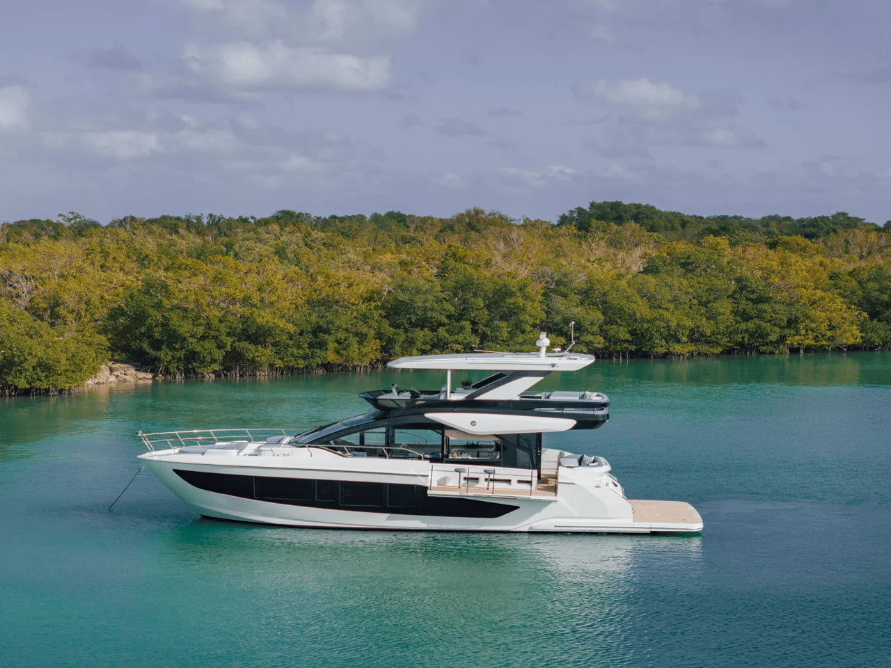 2027 Cruisers Yachts 57 FLY 57.0 feet, Naples, Florida #2