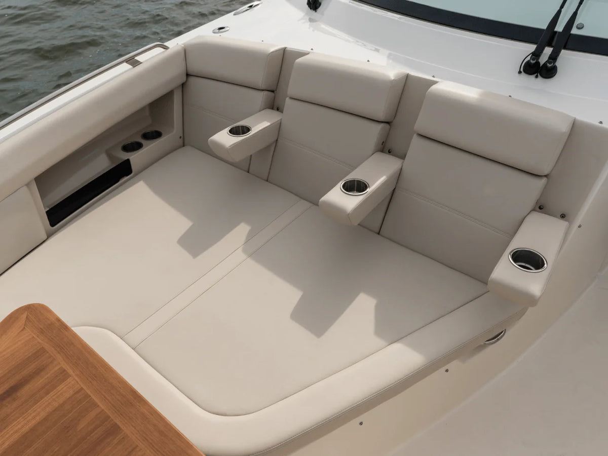 2027 Boston Whaler 380 Realm 38.0 feet, Naples, Florida #74