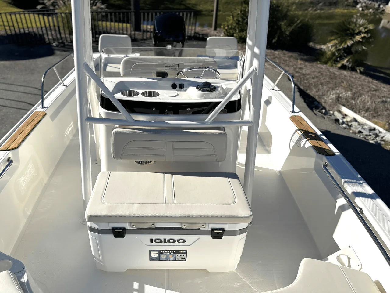 2025 Boston Whaler 190 Montauk 19.0 feet, Charleston, SC #19