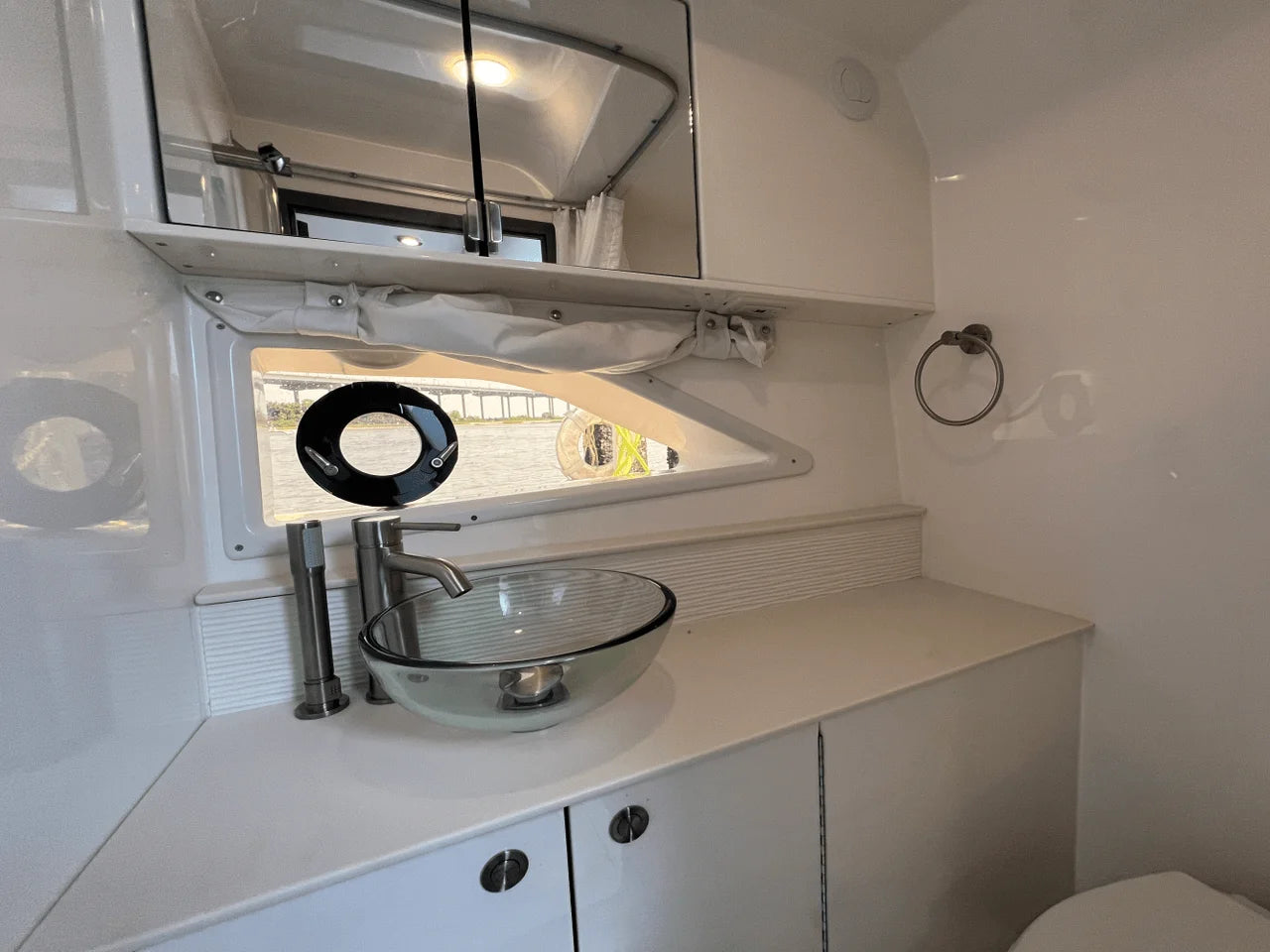 2025 Sea Ray Sundancer 320 Outboard 32.0 feet, Charleston, SC #47