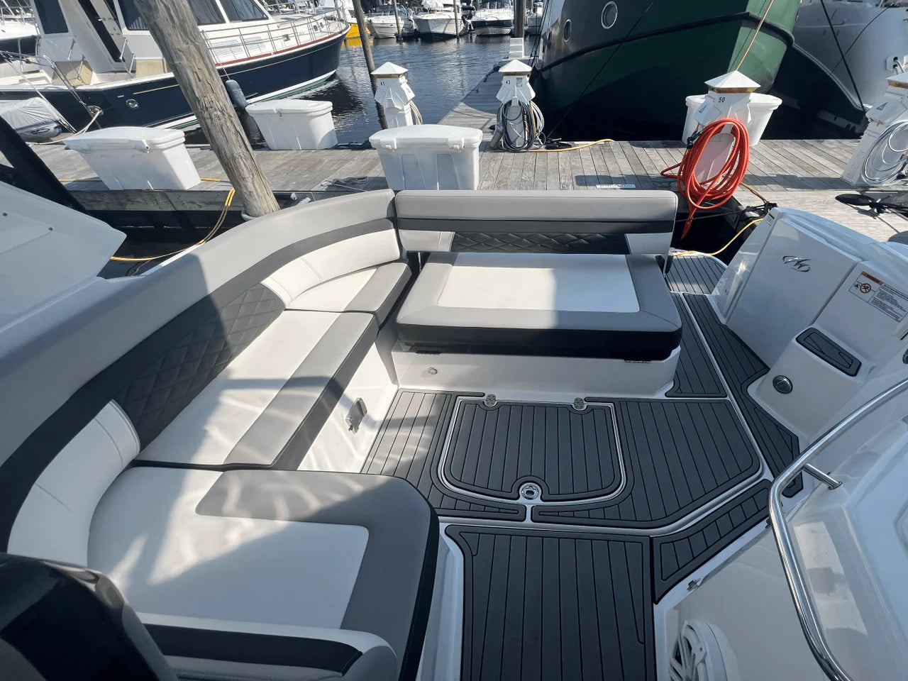 2021 Monterey 335 SPORT YACHT 33.0 feet, Wakefield, RI #12