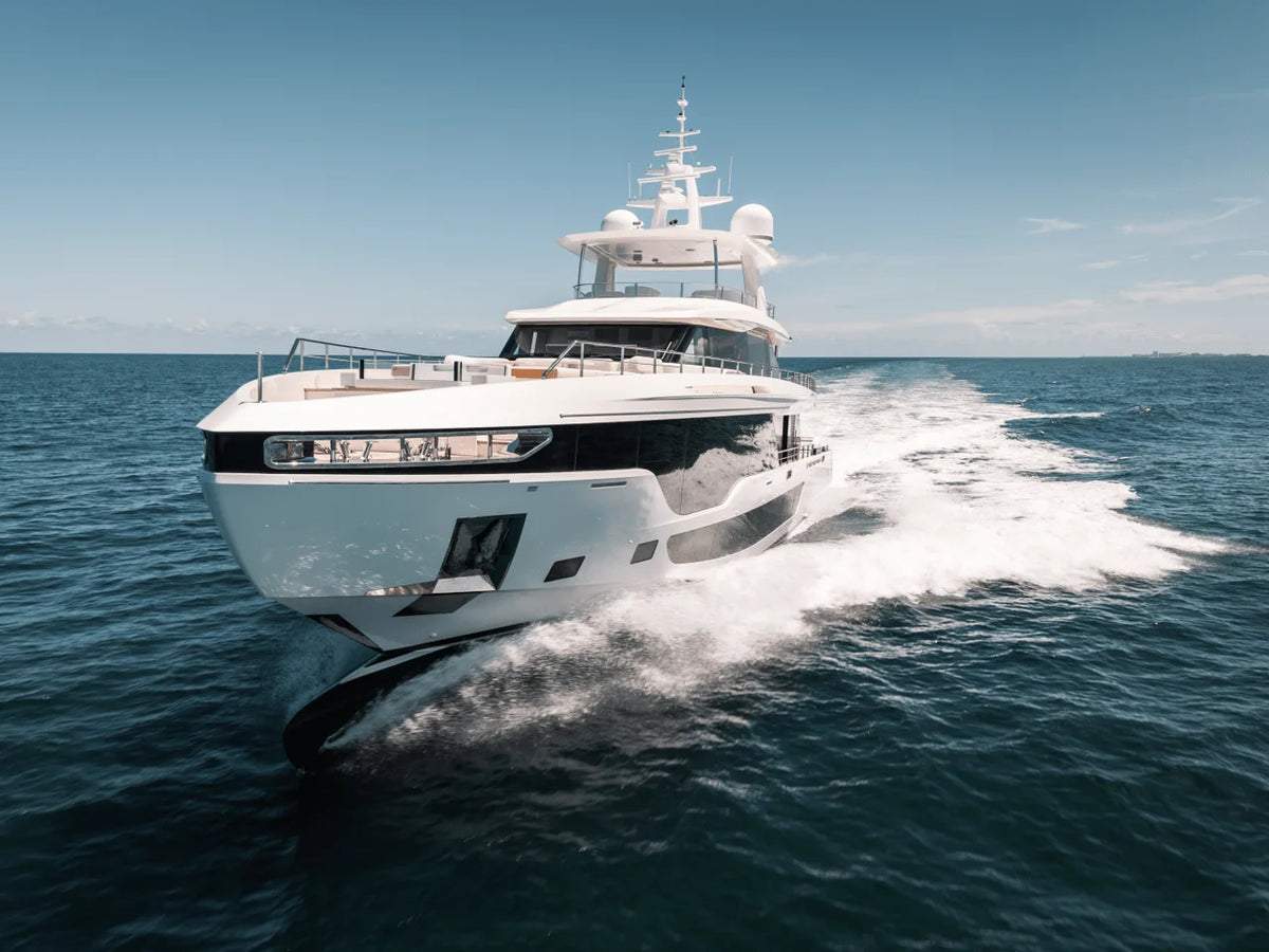 2027 Azimut Grande 36M 115.0 feet, Inuvik, Northwest Territories #12