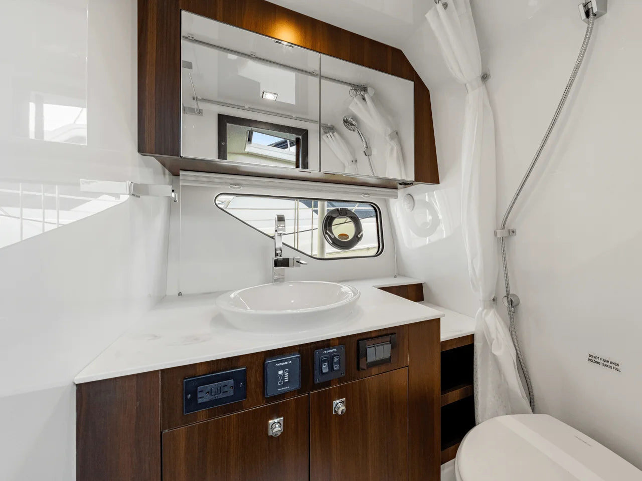 2025 Cruisers Yachts 38 GLS Outboard 38.0 feet, Venice, Florida #57