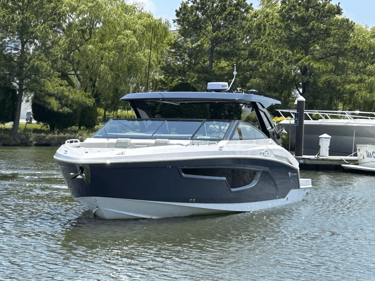 2026 Cruisers Yachts 34 GLS Outboard 34.0 feet, Grasonville, MD #7