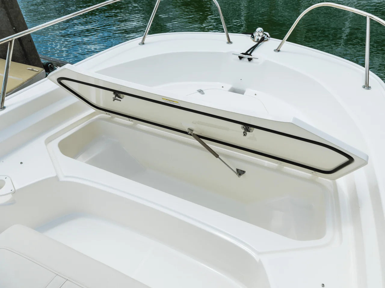 2027 Boston Whaler 190 Montauk 19.0 feet, Piedmont, South Carolina #33