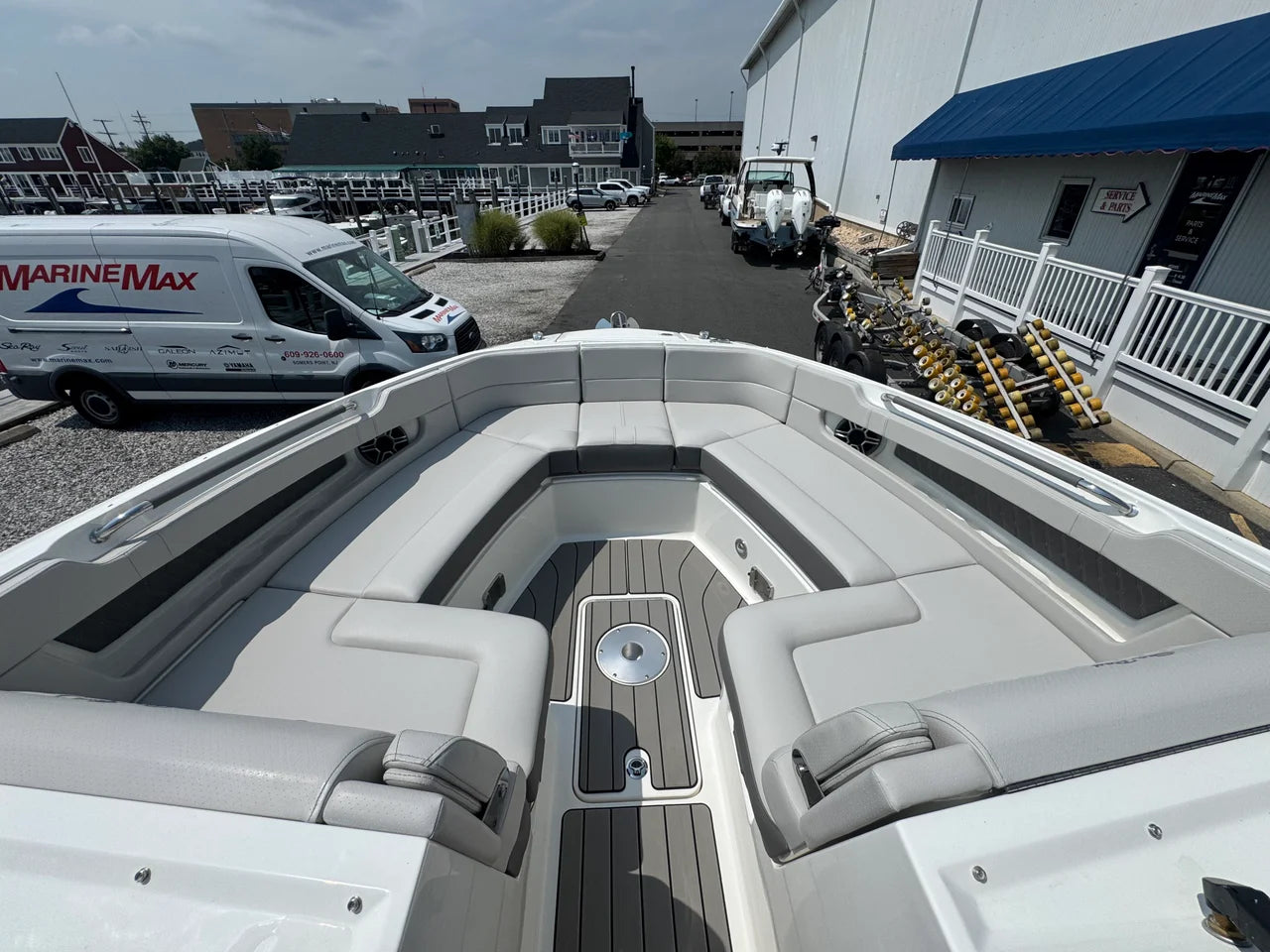 2027 Sea Ray SLX 310 Outboard 31.0 feet, Somers Point, New Jersey #25