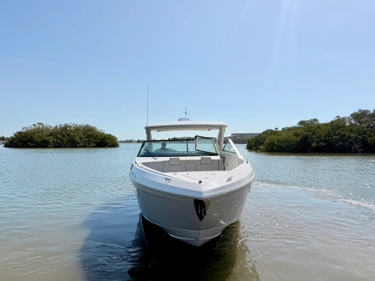 2026 Cruisers Yachts 34 GLS Outboard 34.0 feet, St Petersburg, FL #29