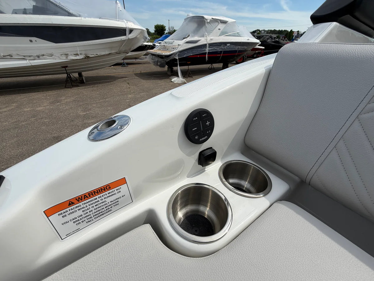 2026 Sea Ray SDX 250 Surf 25.0 feet, Excelsior, Minnesota #11