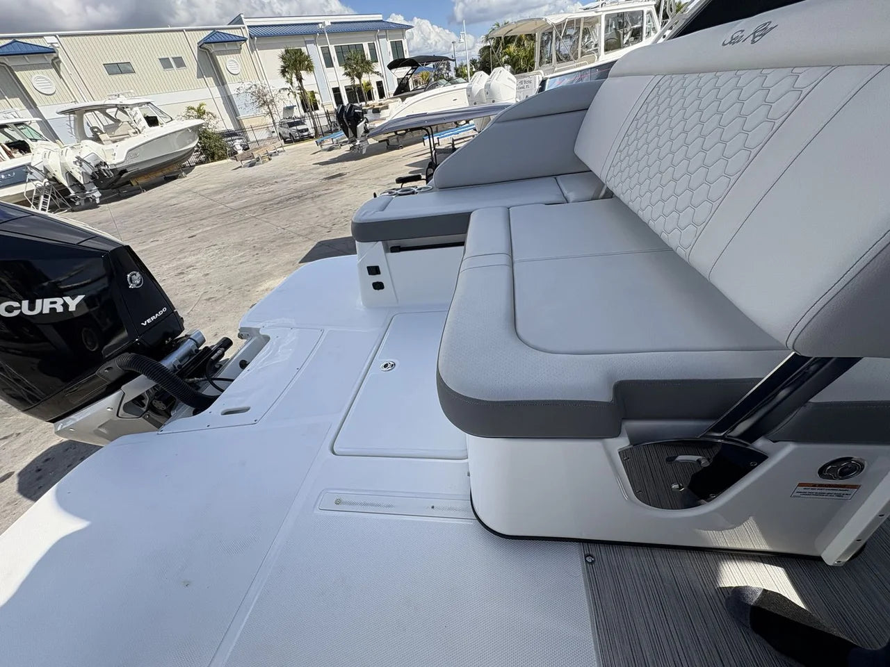 2024 Sea Ray 250 SDX OB 25.0 feet, Fort Myers, FL #33
