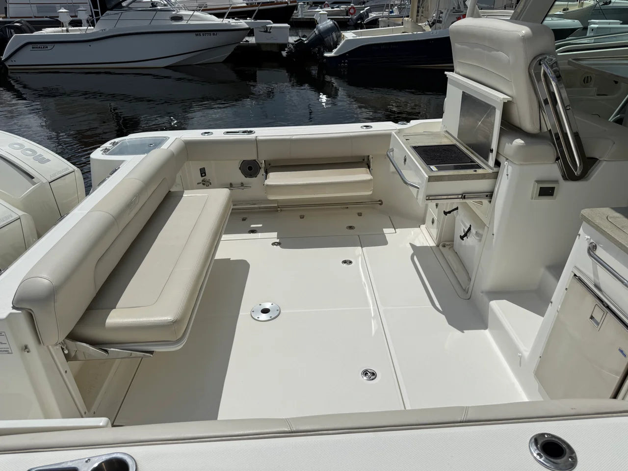 2022 Boston Whaler 345 CONQUEST 34.0 feet, Quincy, MA #8