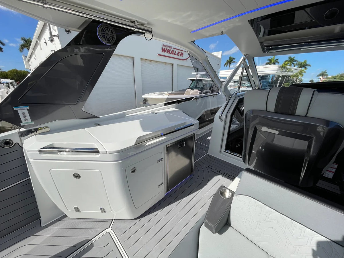 2023 Galeon 325 GTO 32.0 feet, Jupiter, Florida #18
