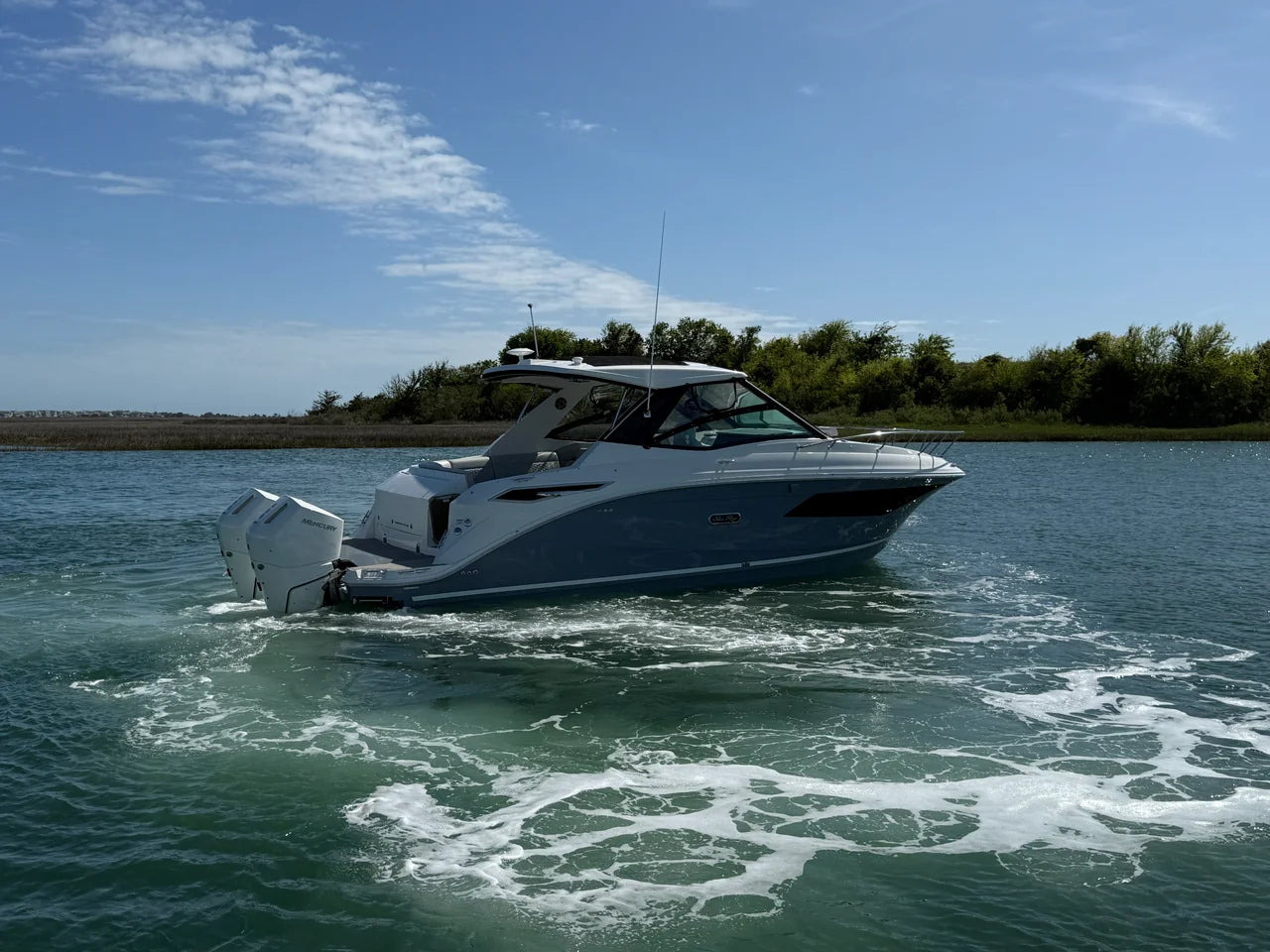 2026 Sea Ray Sundancer 320 Outboard 32.0 feet, Wrightsville Beach, North Carolina #1