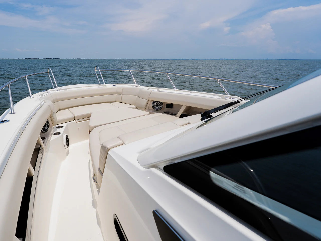 2023 Boston Whaler 350 Realm 35.0 feet, Clearwater, Florida #31