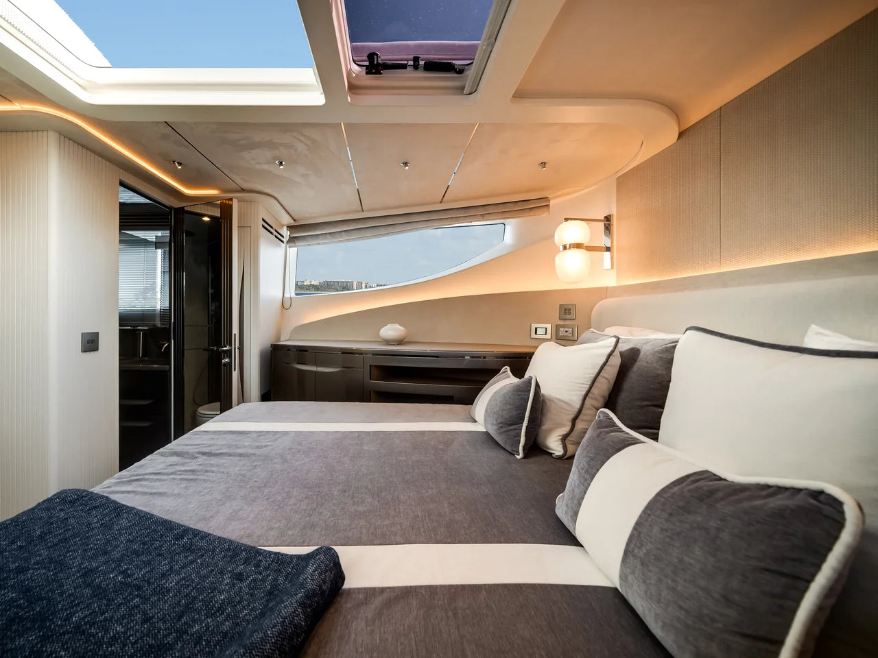 2026 Galeon 620 FLY 64.583 feet, Inuvik, Northwest Territories #79