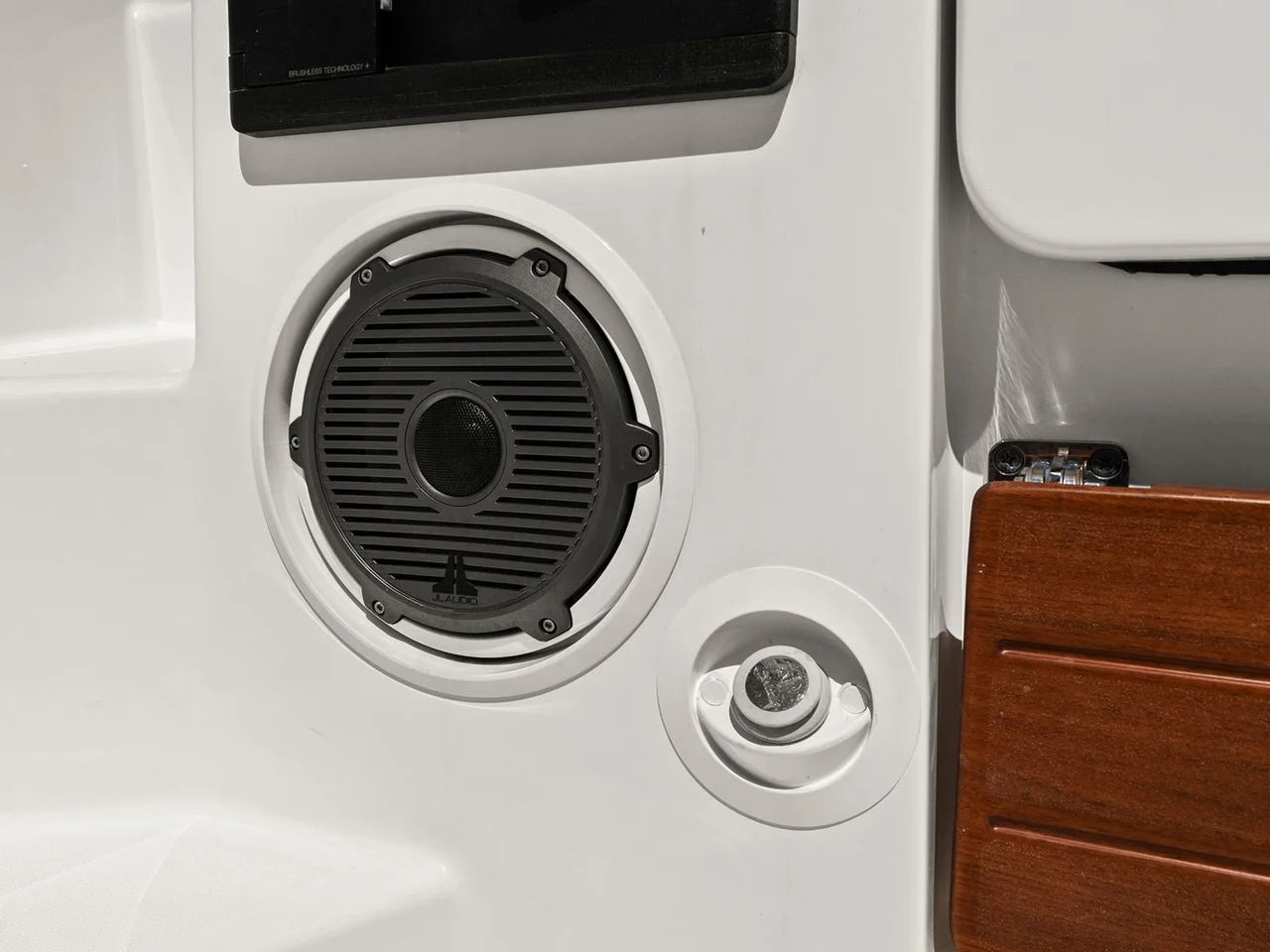 2025 Boston Whaler 405 CONQUEST 41.0 feet, St Petersburg, FL #60