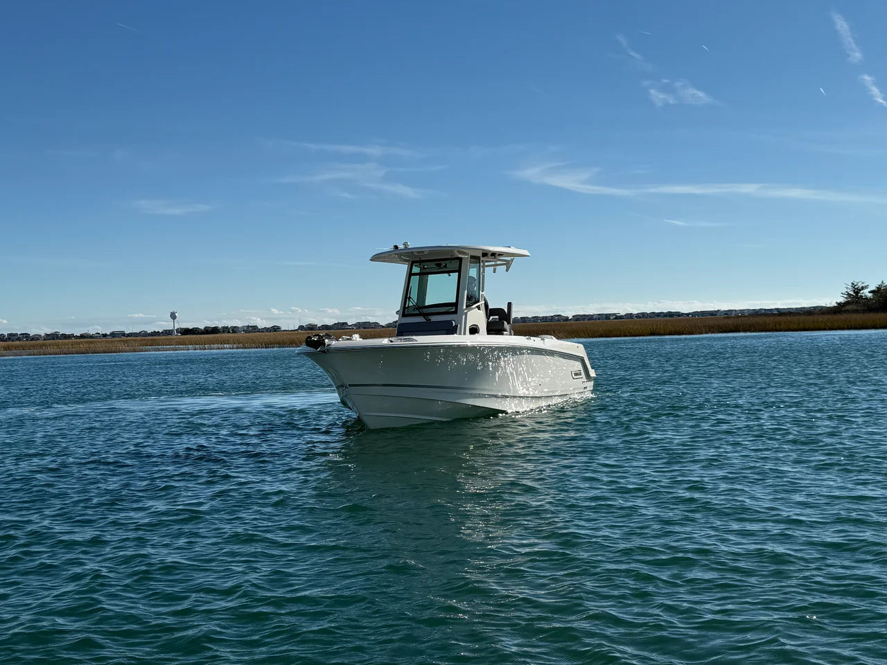 2026 Boston Whaler 250 Outrage 25.0 feet, Wrightsville Beach, North Carolina #3