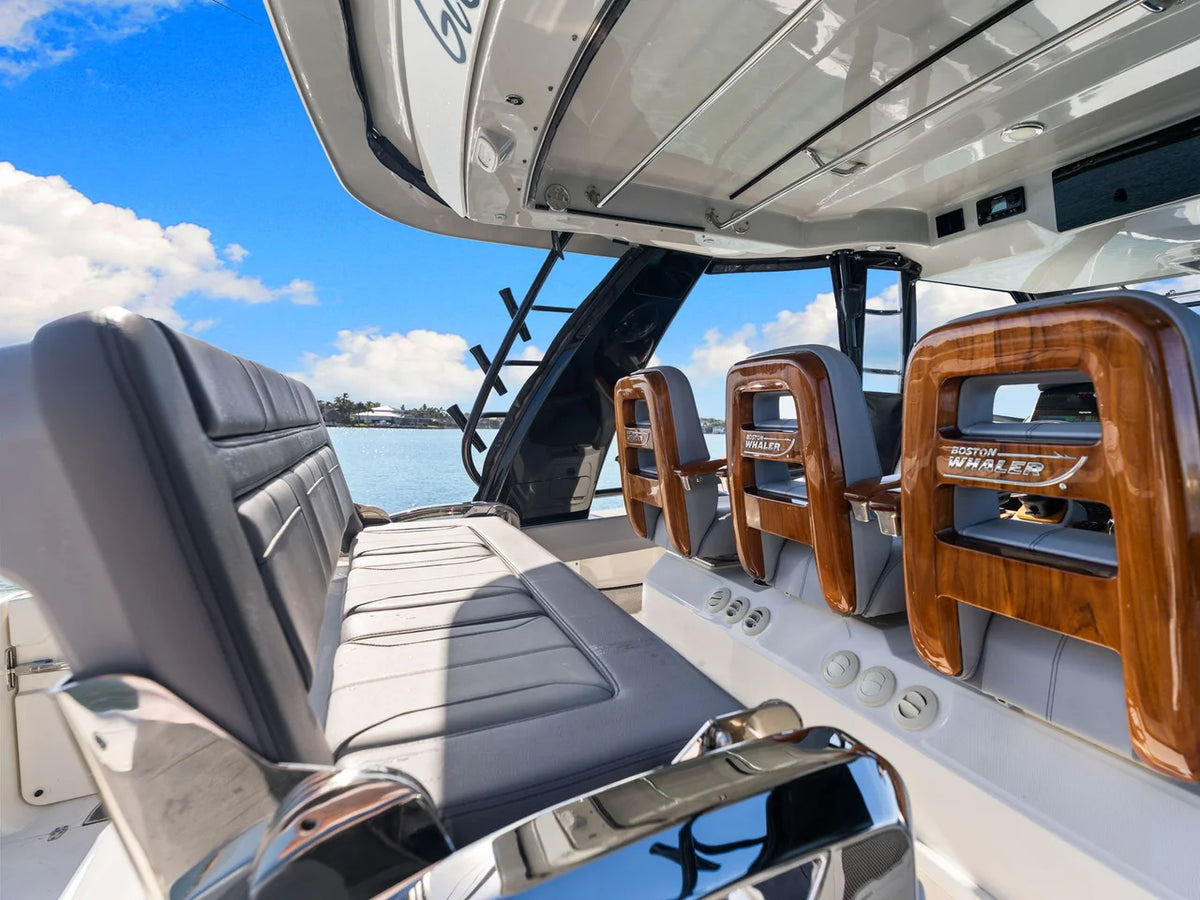 2023 Boston Whaler 420 OUTRAGE 42.0 feet, Naples, Florida #27