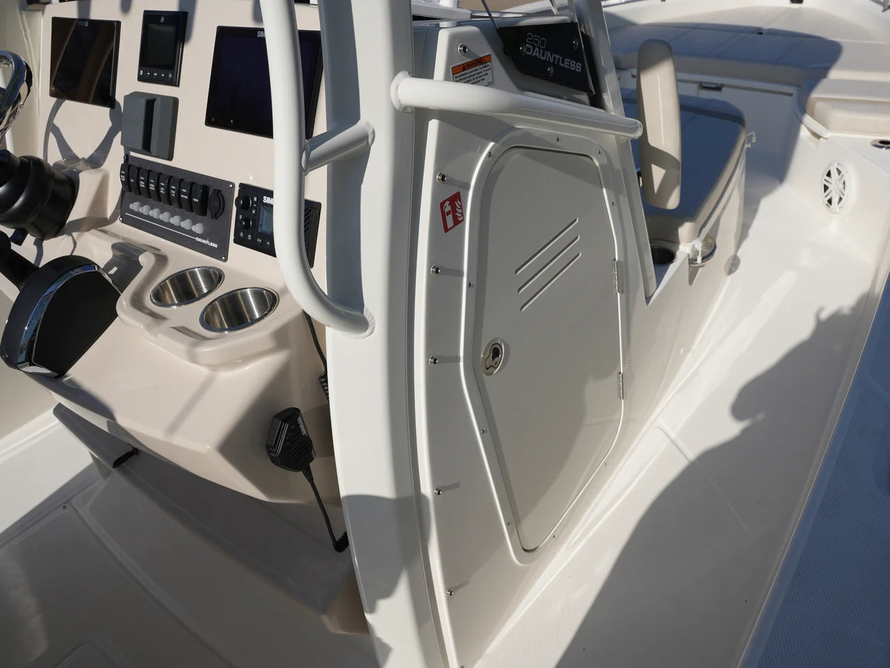 2026 Boston Whaler 250 Dauntless 25.0 feet, Lewisville, TX #23