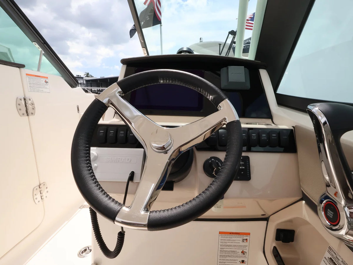2026 Boston Whaler 240 Vantage 24.0 feet, Naples, Florida #20