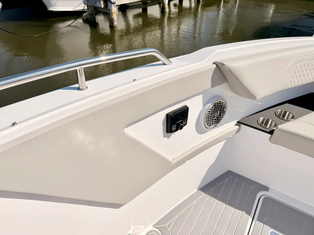 2026 Cruisers Yachts 34 GLS Outboard 34.0 feet, St Petersburg, FL #73