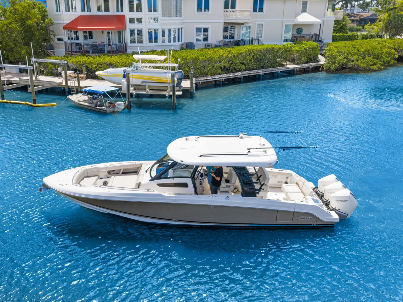 2022 Boston Whaler 350 REALM 35.0 feet, Naples, Florida #15