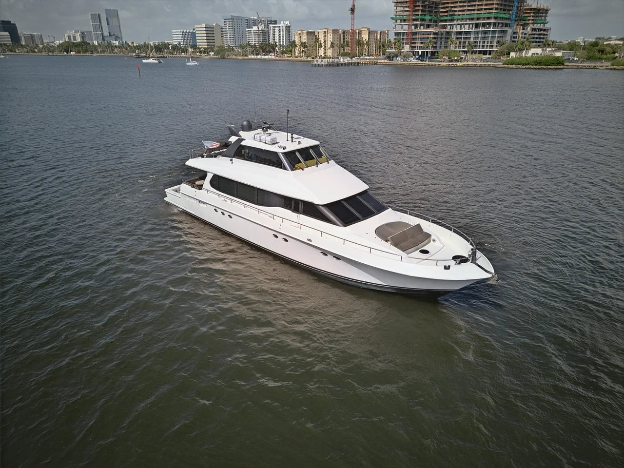 2001 Lazzara 80 SL 80.0 feet, West Palm Beach, FL #9