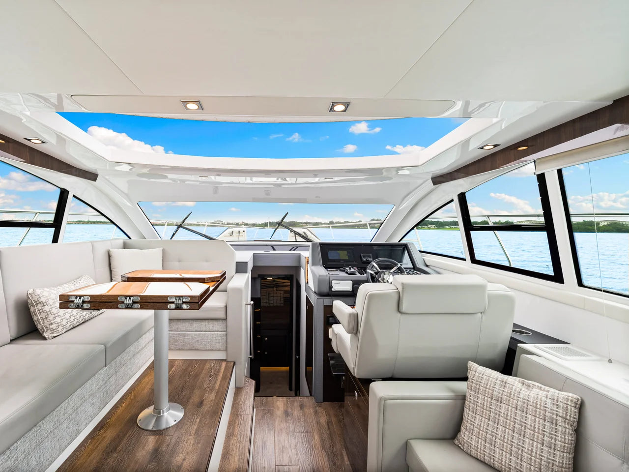 2022 Cruisers Yachts 46 Cantius 46.0 feet, Clearwater, Florida #60