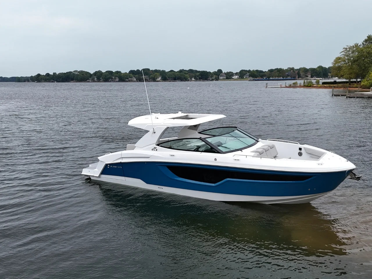 2026 Cruisers Yachts 38 GLS 37.0 feet, Lake Ozark, MO #4
