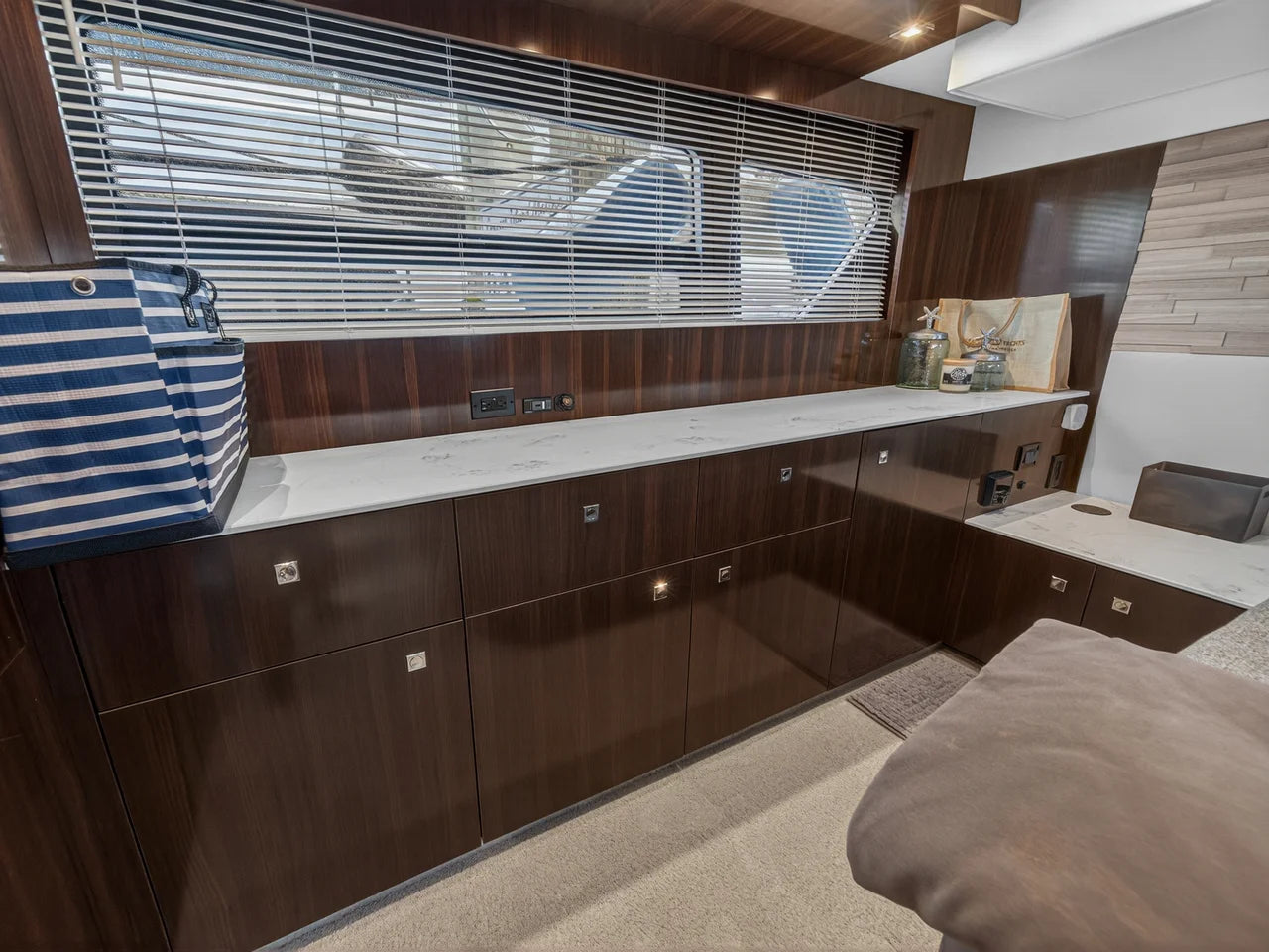 2023 Cruisers Yachts 50 CANTIUS 50.0 feet, Palm Beach, FL #85