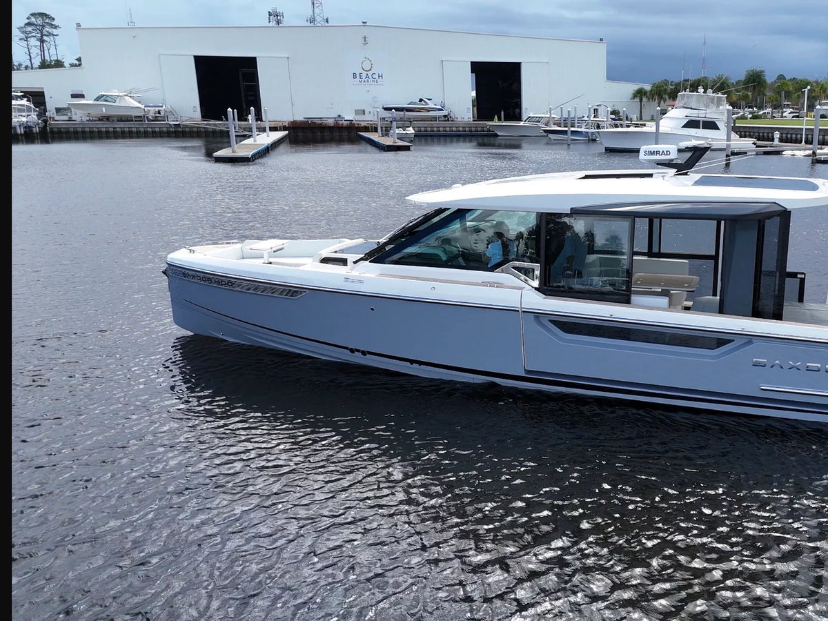 2027 Saxdor 400 GTC 40.0 feet, Jacksonville Beach, Florida #3