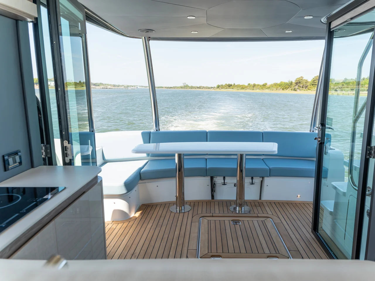 2026 Cruisers Yachts 50 FLY 50.0 feet, Wrightsville Beach, North Carolina #33