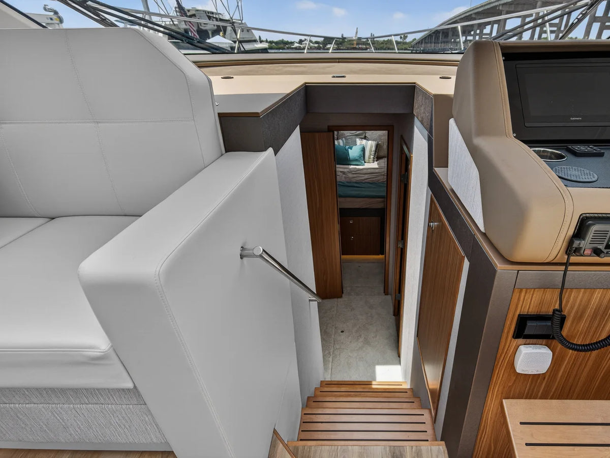 2026 Cruisers Yachts 46 Cantius 46.0 feet, Stuart, Florida #42