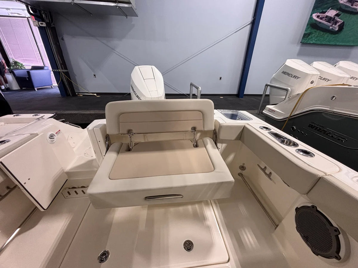 2027 Boston Whaler 240 Vantage 24.0 feet, Clearwater, Florida #5