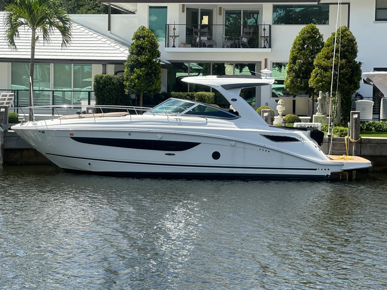 2017 Sea Ray 350 SUNDANCER 35.0 feet, Boca Raton, FL #1