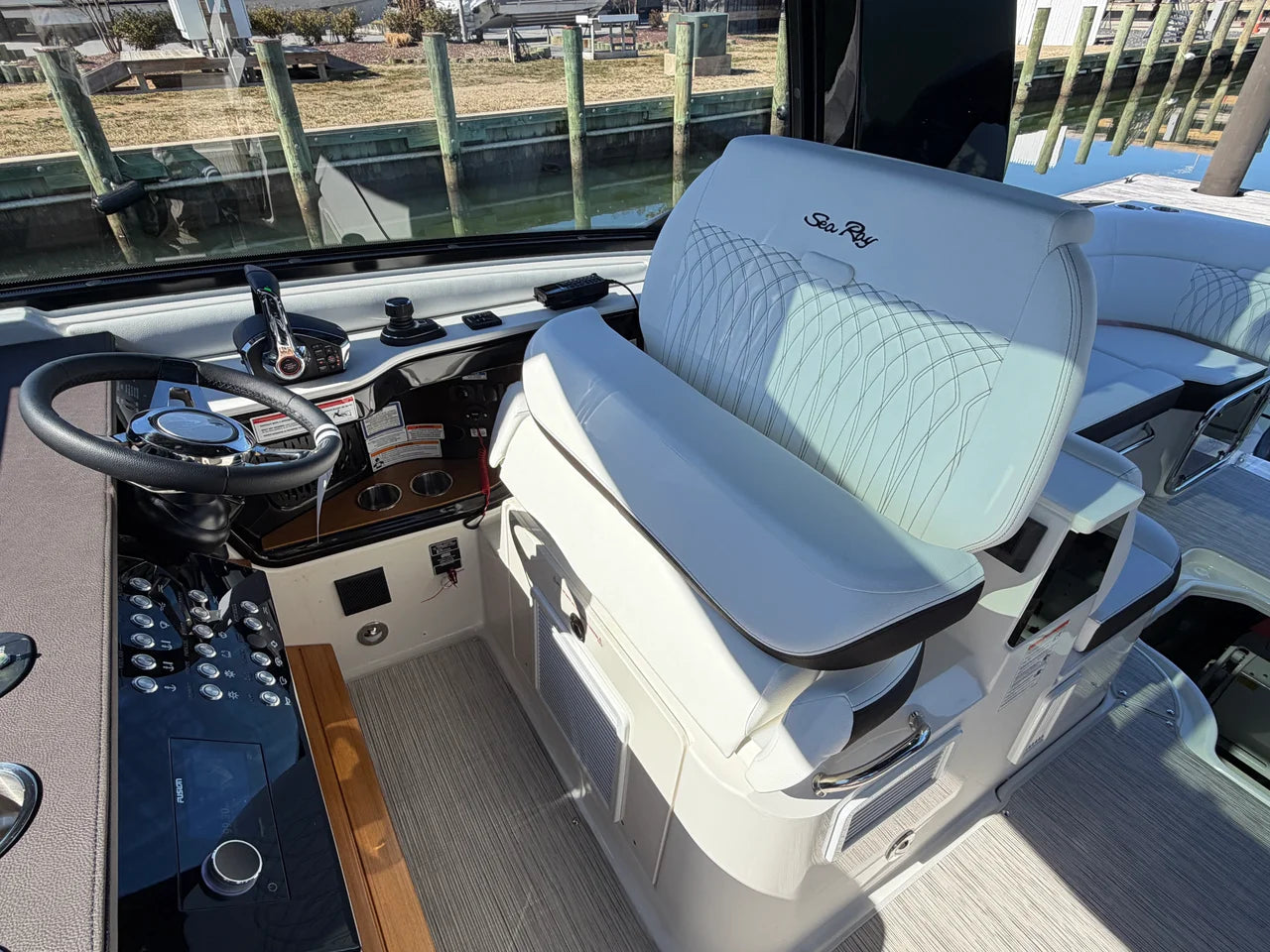 2026 Sea Ray Sundancer 370 Outboard 37.0 feet, Grasonville, MD #21