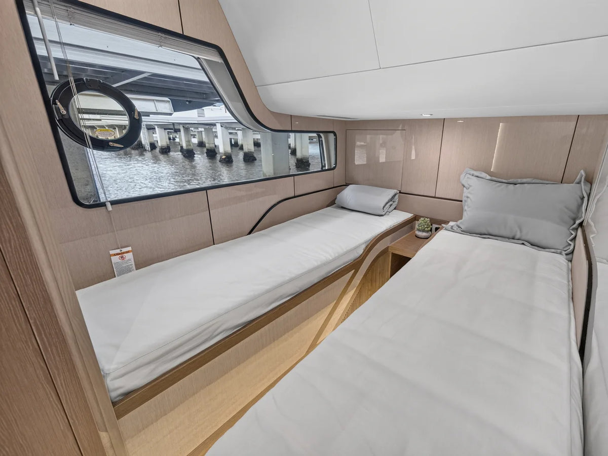 2026 Cruisers Yachts 57 FLY 57.0 feet, Stuart, Florida #10