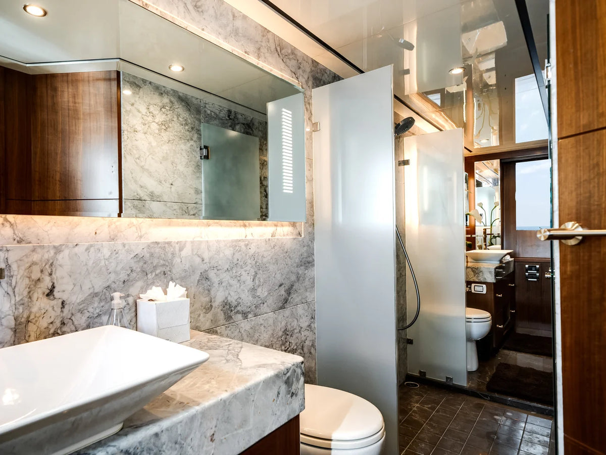 2018 Ocean Alexander 100 MY 100.0 feet, Naples, Florida #82