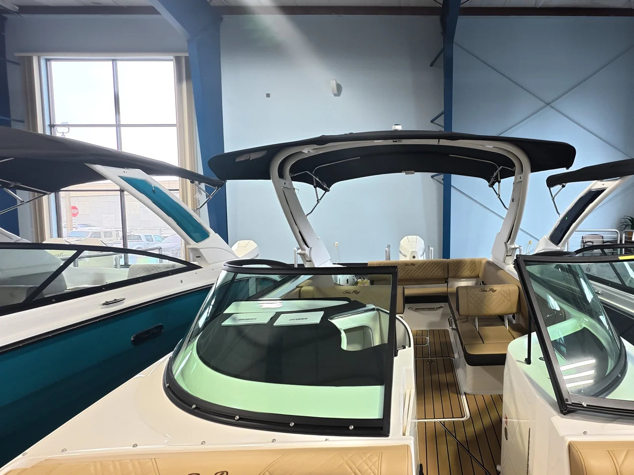 2027 Sea Ray SDX 250 Outboard 25.0 feet, Clearwater, Florida #18