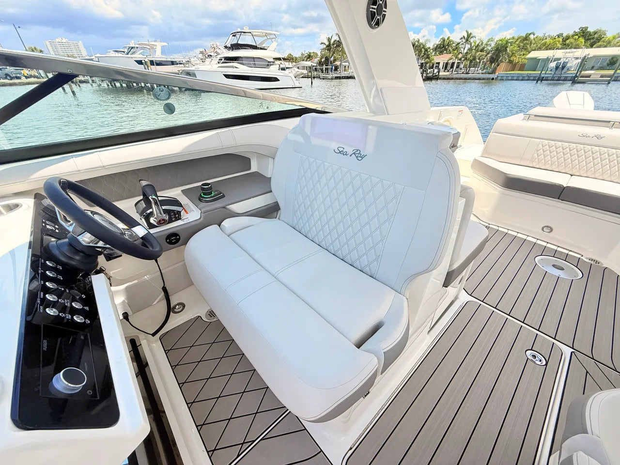 2026 Sea Ray SLX 310 Outboard 31.0 feet, St Petersburg, FL #53