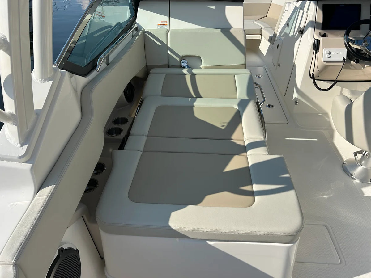 2027 Boston Whaler 240 Vantage 24.0 feet, Pensacola, Florida #15