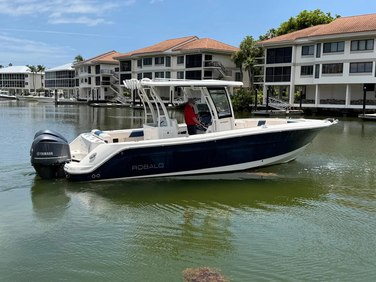 2017 Robalo R302 CENTER CONSOLE 29.0 feet, Key Largo, FL #13