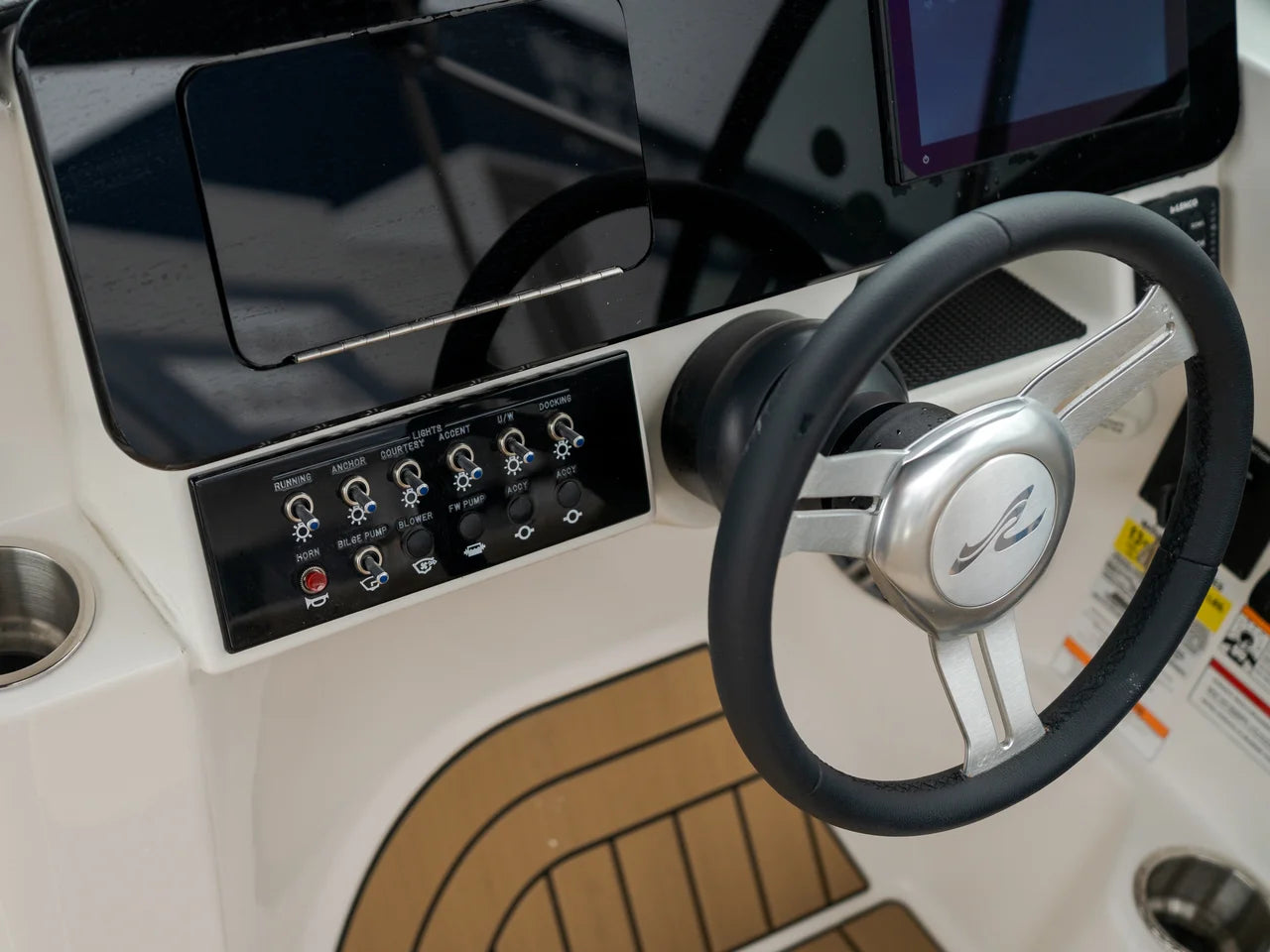 2026 Sea Ray SDX 230 Outboard 23.0 feet, Panama City, FL #17