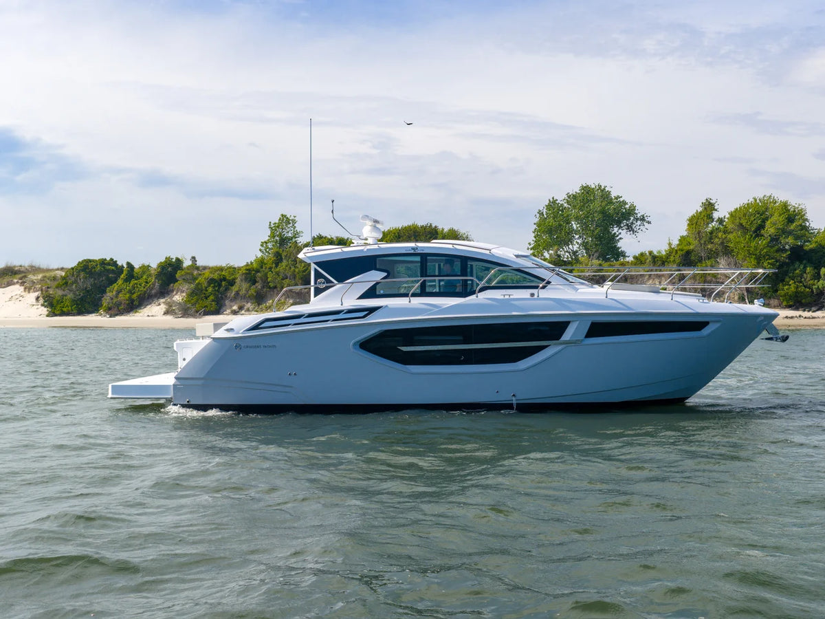 2026 Cruisers Yachts 42 Cantius 42.0 feet, Wrightsville Beach, North Carolina #5
