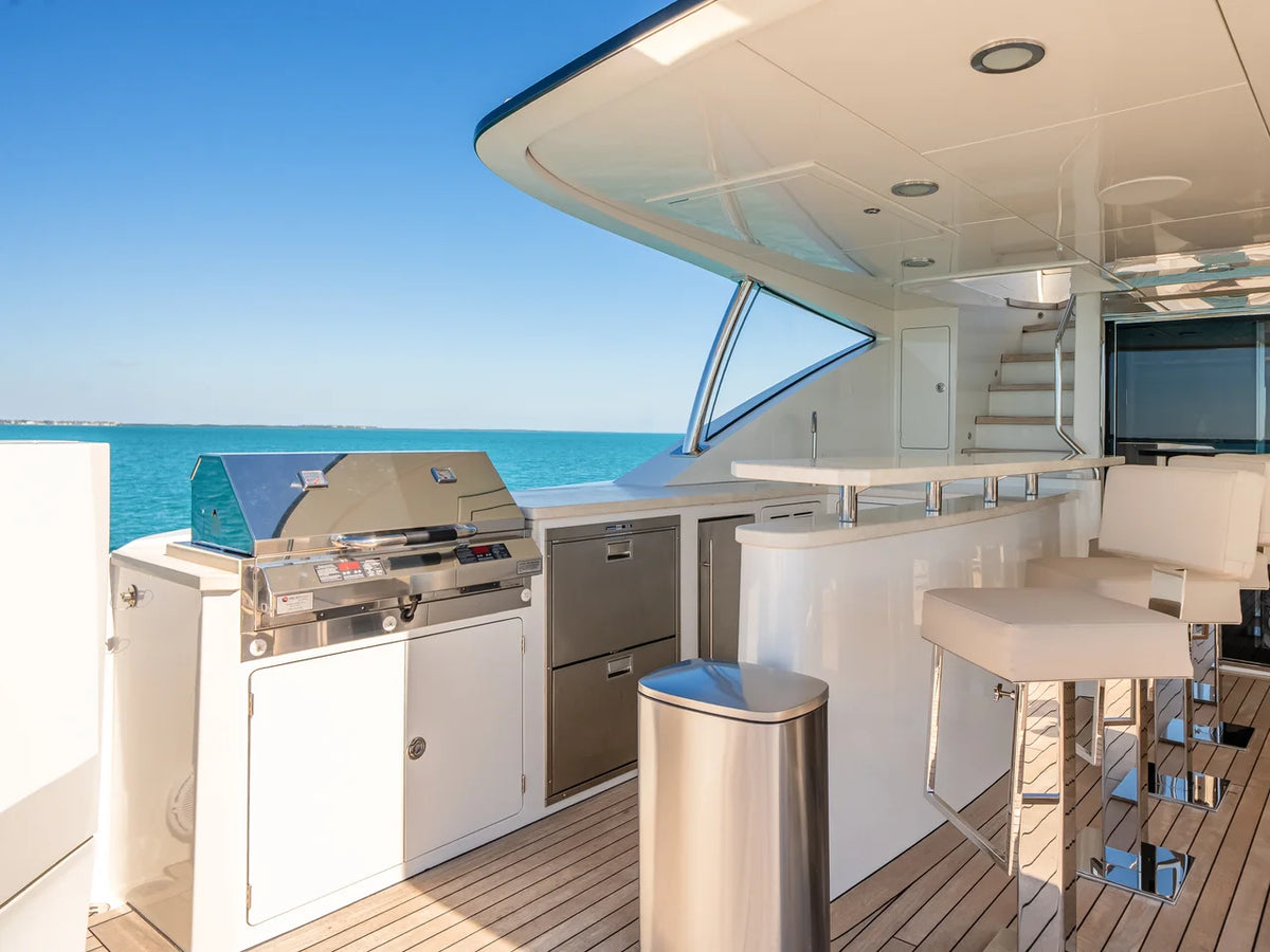 2022 Ocean Alexander 37L 120.0 feet, Fort Lauderdale, FL #94