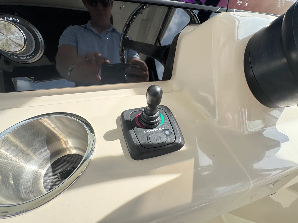 2026 Boston Whaler 325 CONQUEST 32.0 feet, Stuart, Florida #37