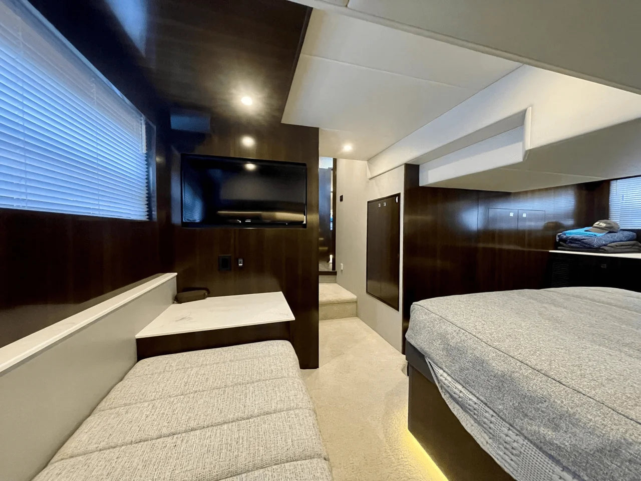 2023 Cruisers Yachts 46 CANTIUS 46.0 feet, Quincy, MA #29