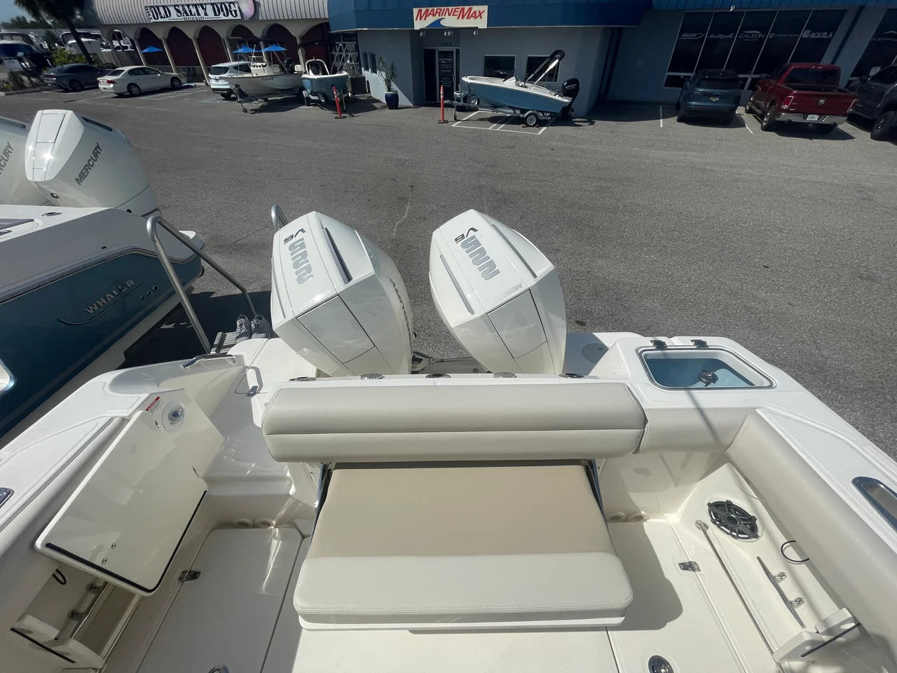 2026 Boston Whaler 250 Outrage 25.0 feet, Venice, Florida #15
